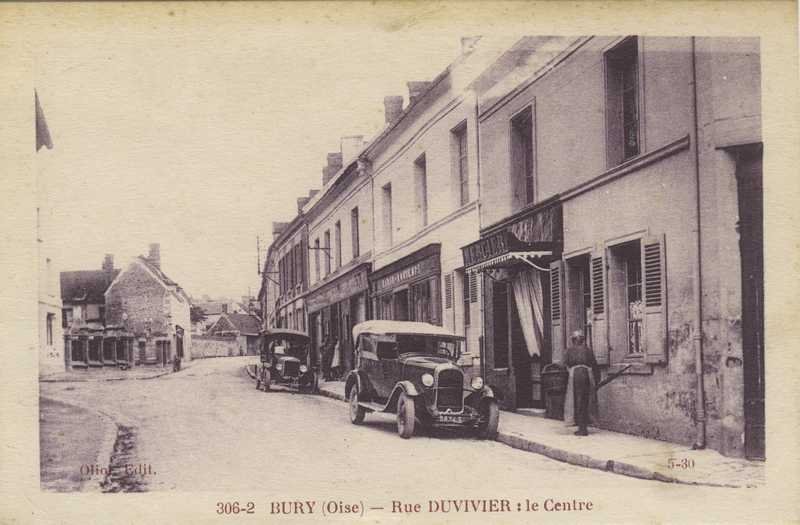 CP013-rue-duvivier-le-centre