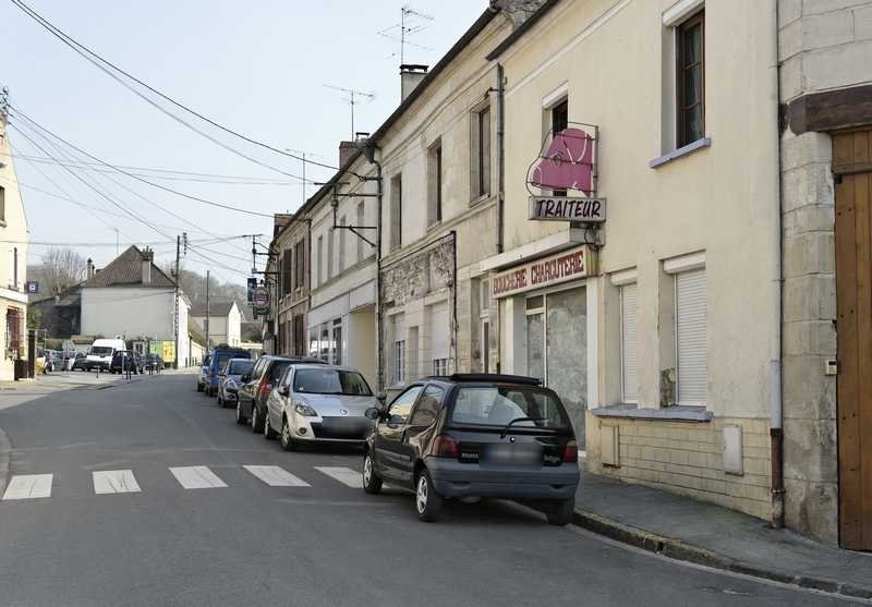 CP014-rue-duvivier-le-centre-2012
