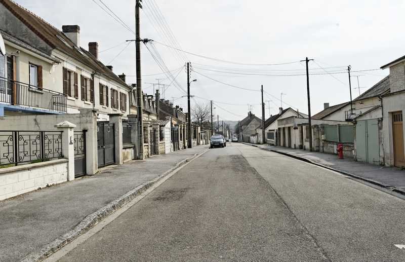 CP024-entree-rue-duvivier-2012