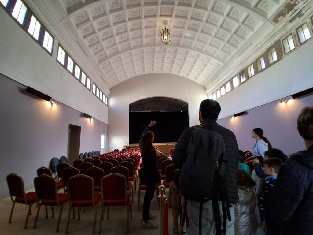 057-mater-visite-theatre-mouy