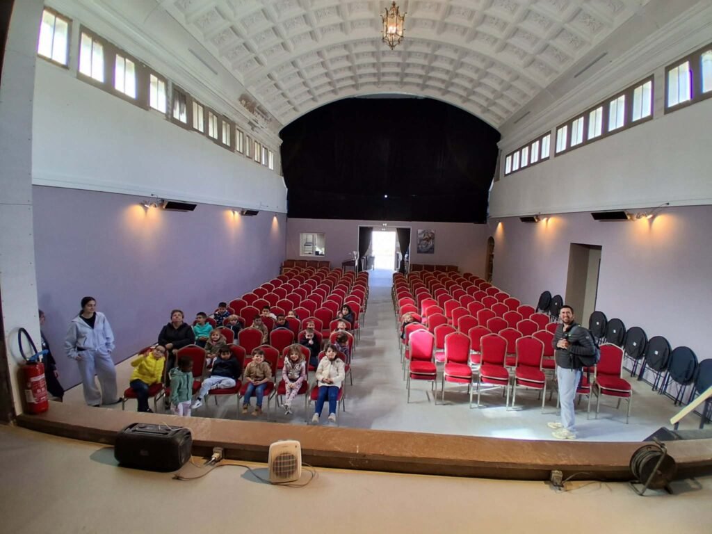 066-mater-visite-theatre-mouy
