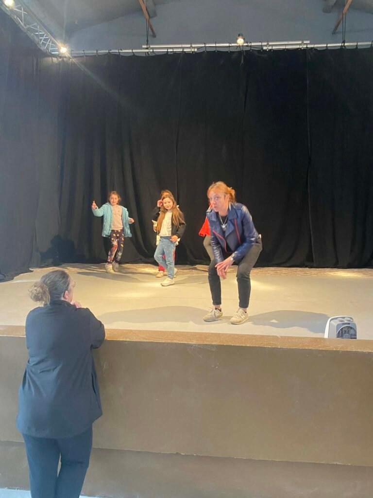 071-6-12ans-visite-theatre-mouy