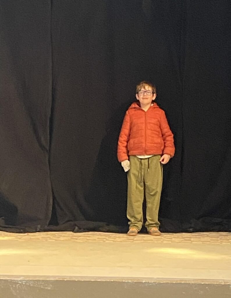 079-6-12ans-visite-theatre-mouy