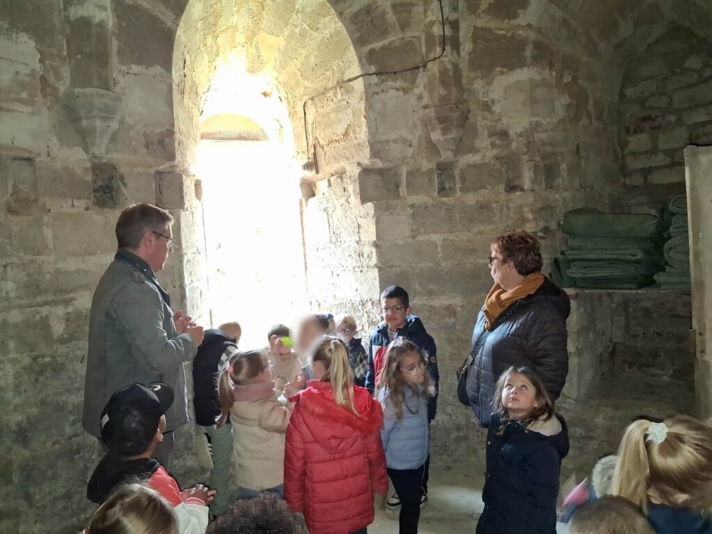 100-mater-chateau-mouy