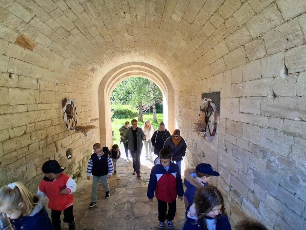 103-mater-chateau-mouy