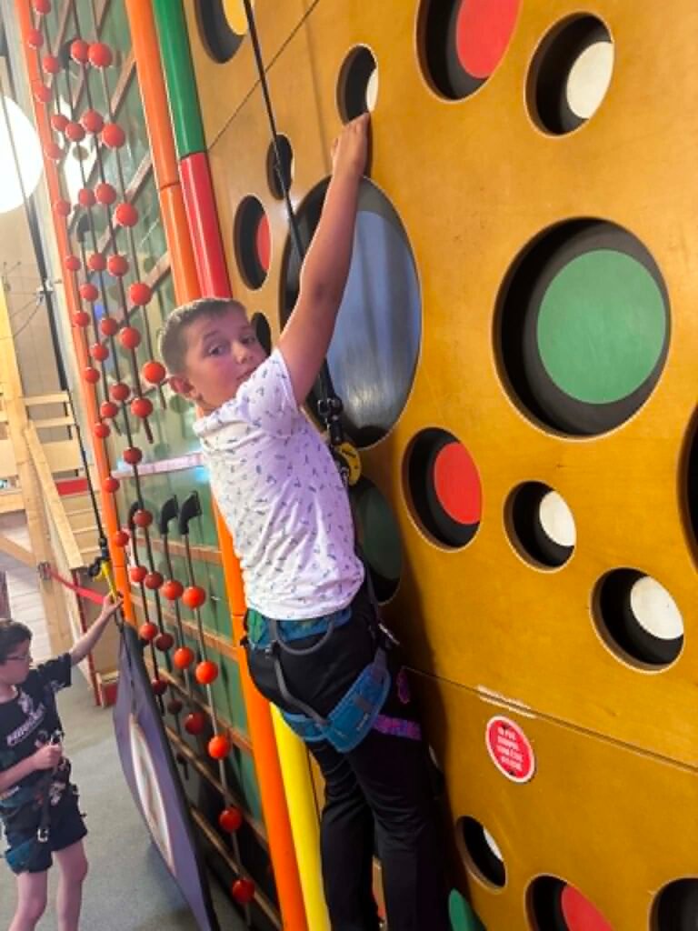 113-hapik-escalade-en-salle-17-06-2026