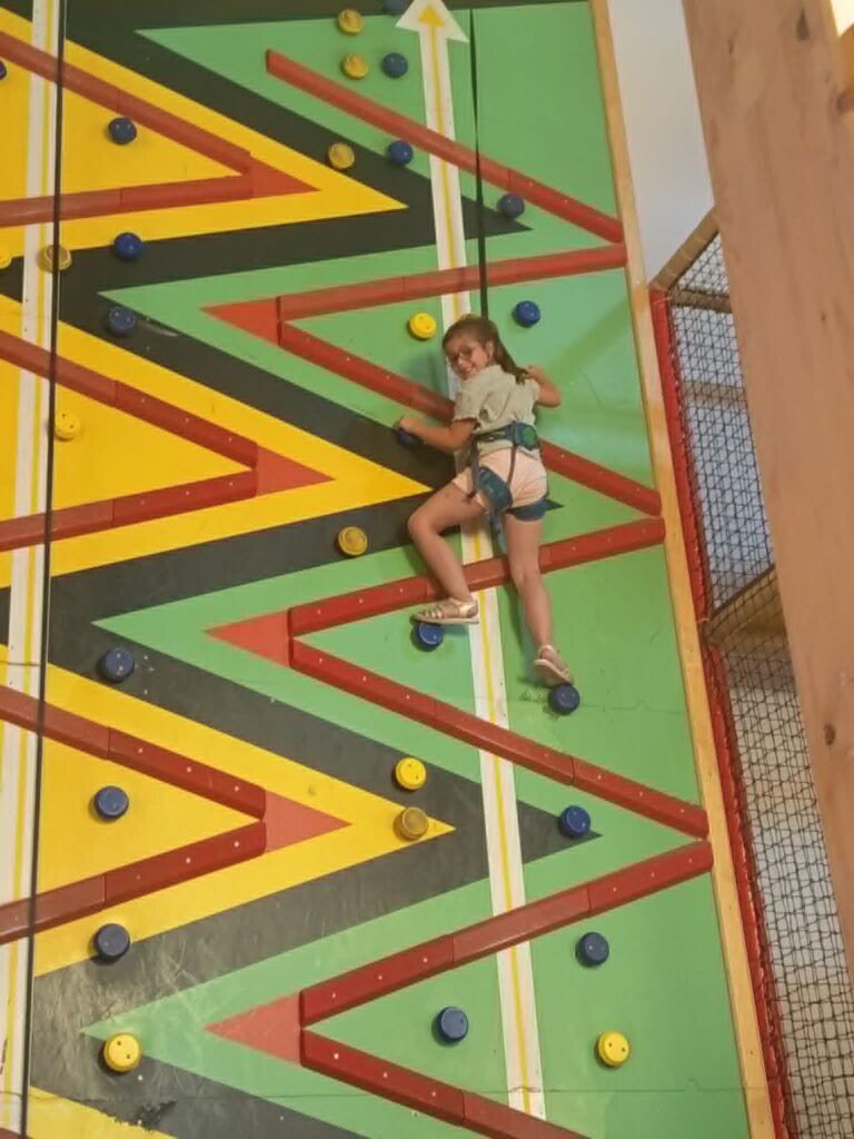 139-hapik-escalade-en-salle-17-06-2026