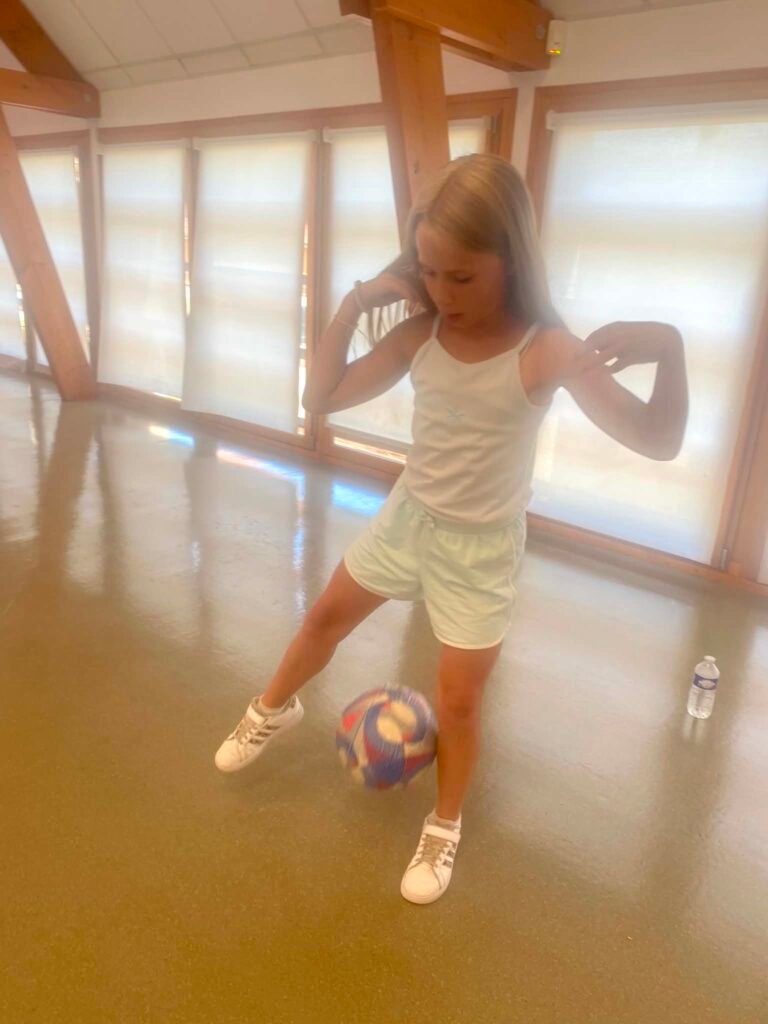 234-freestyle-jonflage-ballon-de-foot
