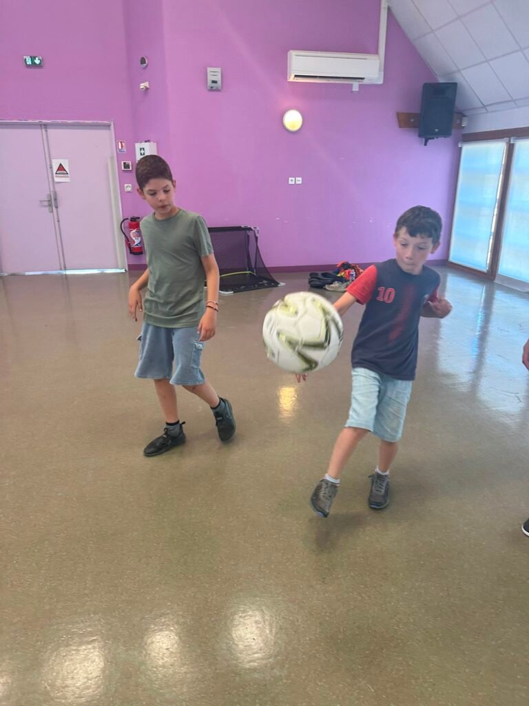 246-freestyle-jonflage-ballon-de-foot