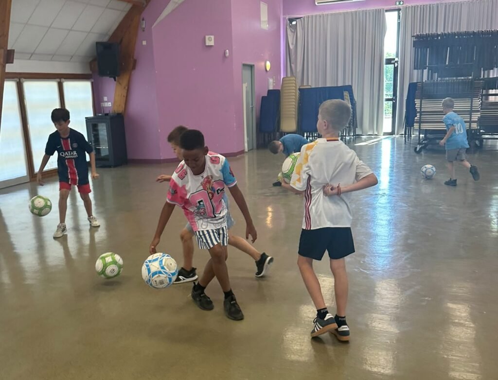 253-freestyle-jonflage-ballon-de-foot